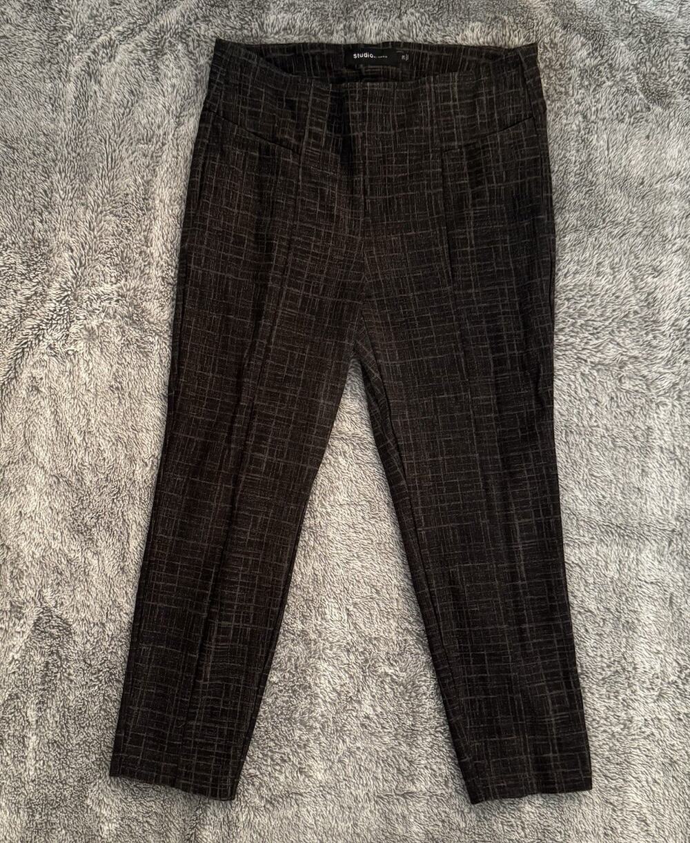 Studio by Torrid Stretch Plaid Black/Gray Plus 2X Slim Tapered Dress Pants